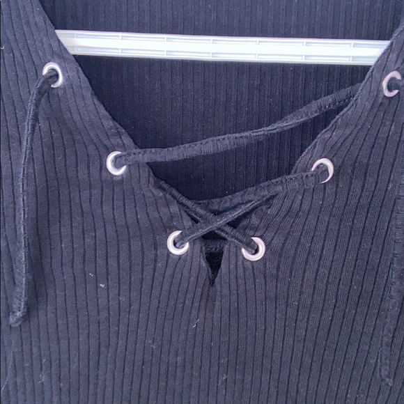 Zara Tie Up Top - Picture 2 of 3